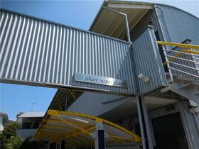 4/5 エントランス