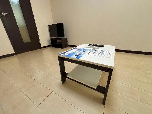 2/2 エントランス