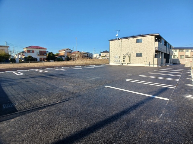 14/20 駐車場