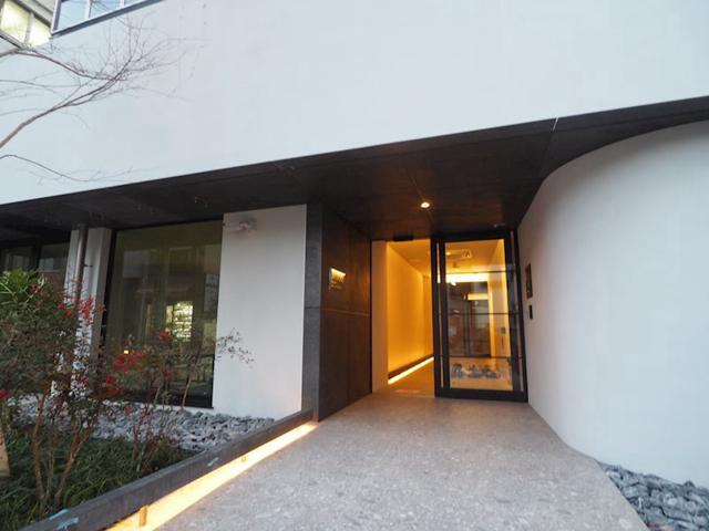 2/3 エントランス