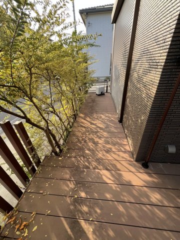 15/16 エントランス