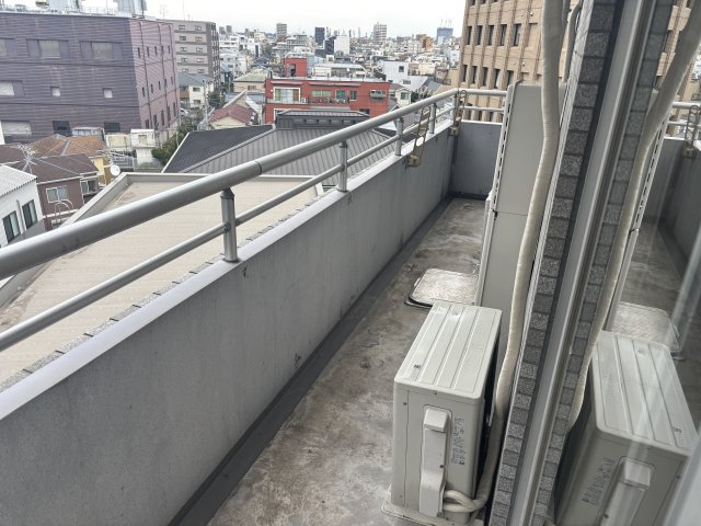 14/19 バルコニー