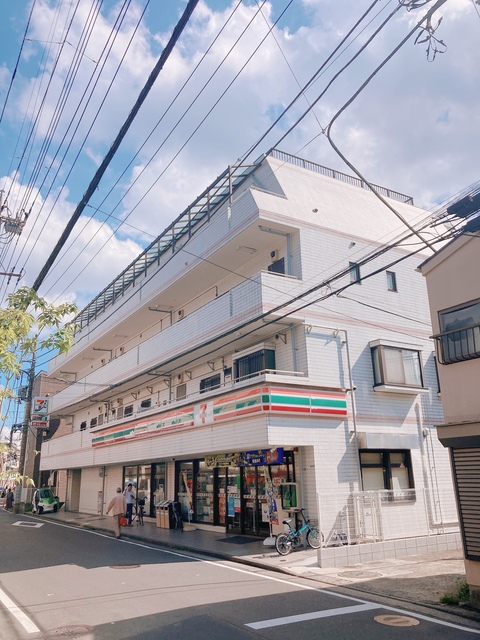 2/6 エントランス