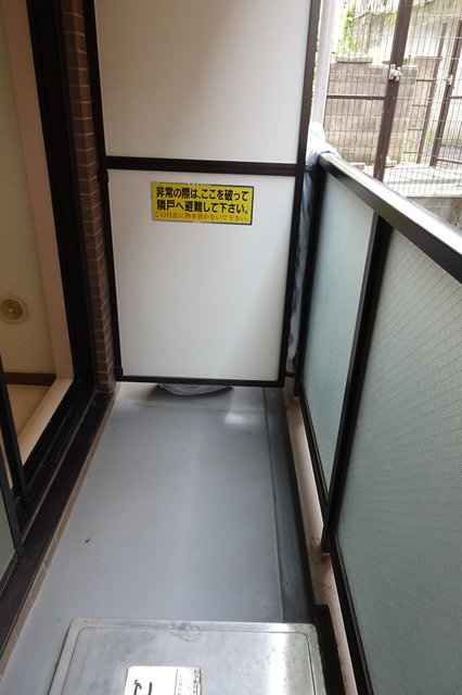 17/23 バルコニー