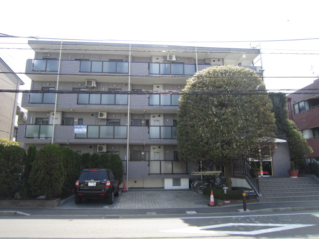 19/24 エントランス