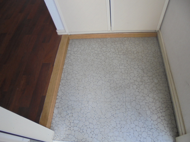 8/23 玄関