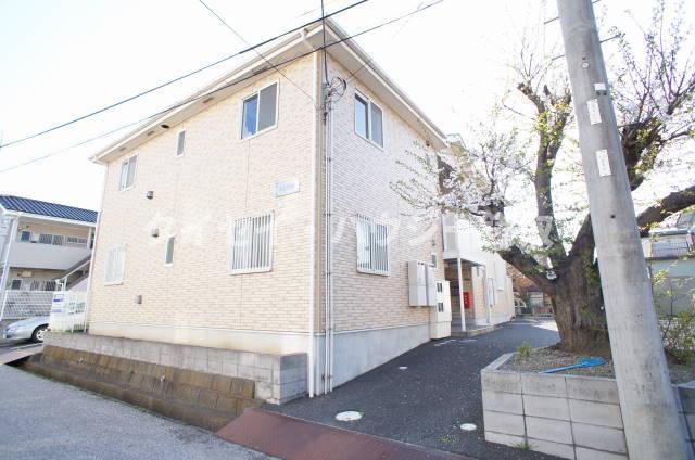 28/29 エントランス