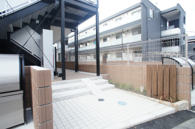 20/20 エントランス