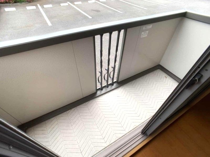 13/28 バルコニー