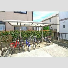 13/14 エントランス