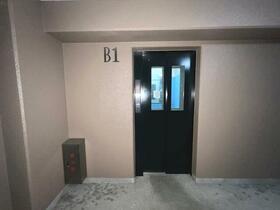 15/26 エントランス