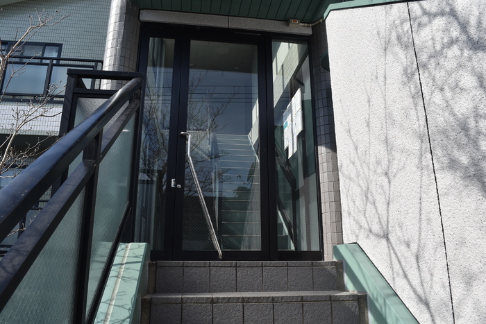 2/3 エントランス