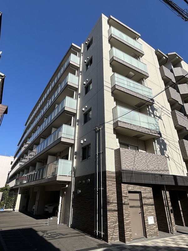 Ｌａ　Ｄｏｕｃｅｕｒ大島の外観