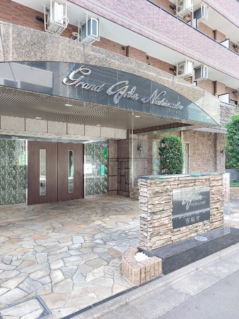 4/5 エントランス