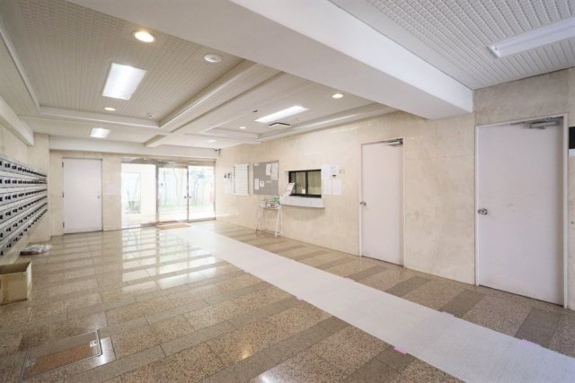 3/5 エントランス