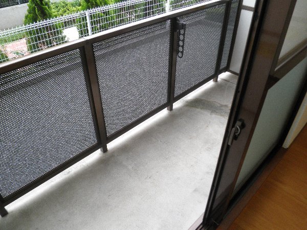 19/28 バルコニー