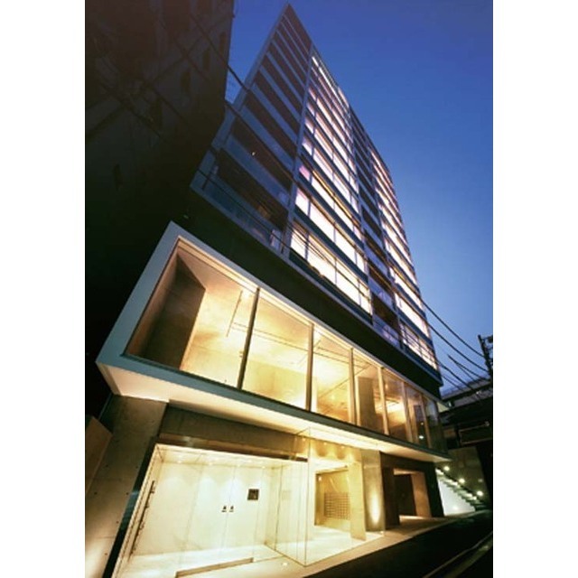 15/15 エントランス