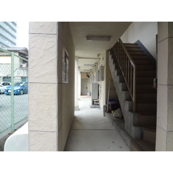 3/3 エントランス