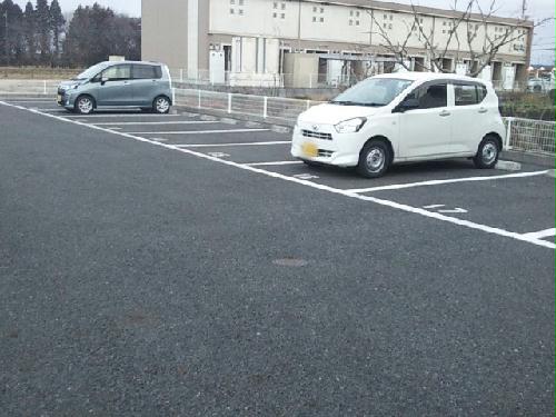 2/2 駐車場