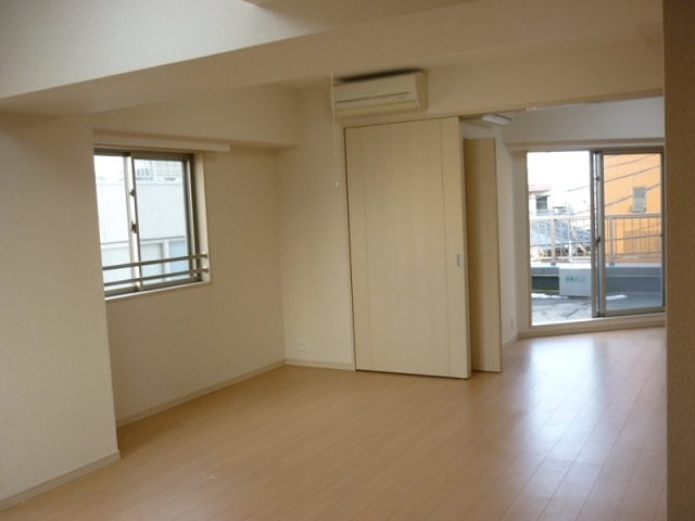 4/15 リビング/ダイニング