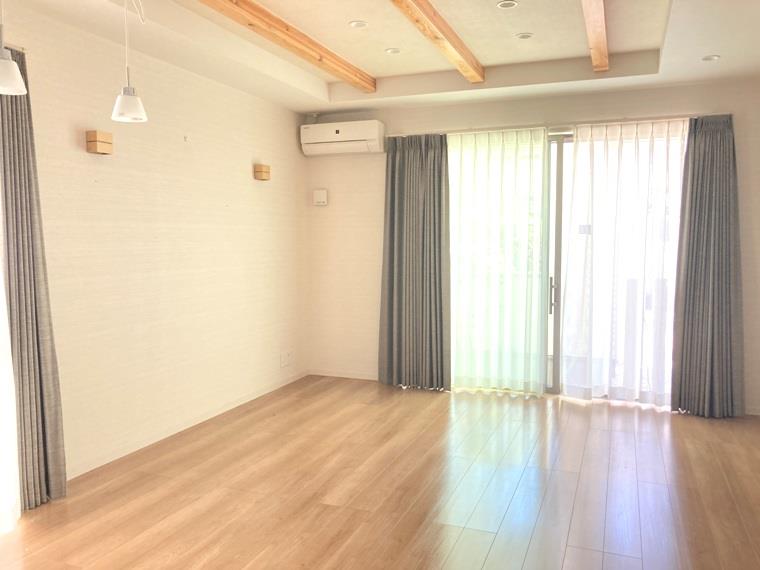 3/15 リビング/ダイニング