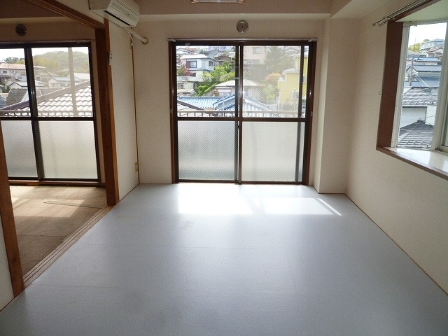 7/11 室内