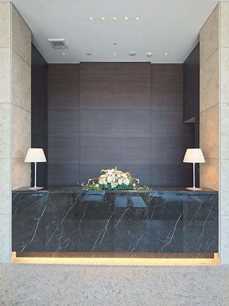 26/30 エントランス