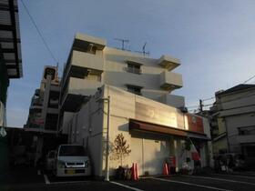 14/14 エントランス