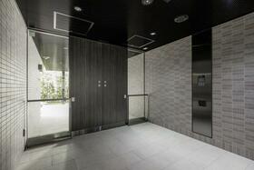 3/5 エントランス