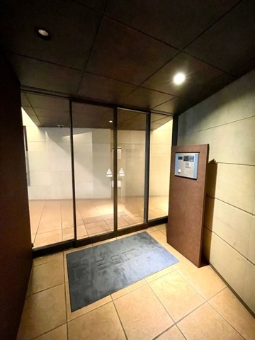 15/25 エントランス