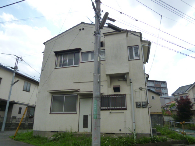 2/2 エントランス