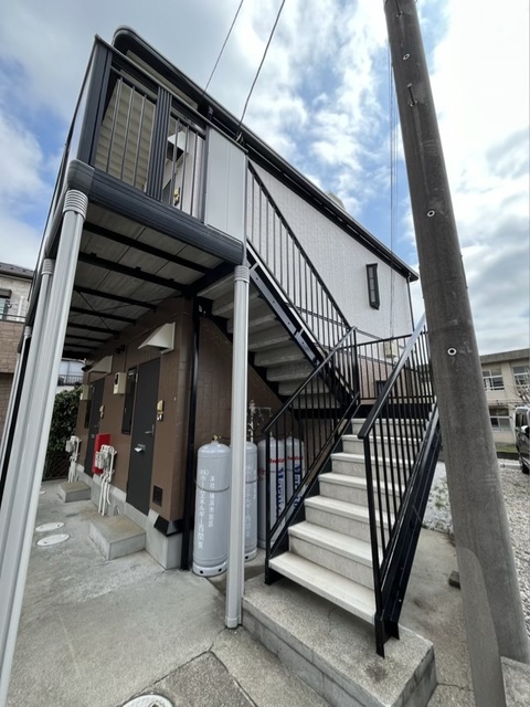 22/23 エントランス