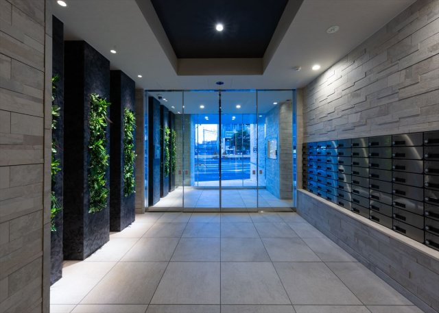 4/5 エントランス