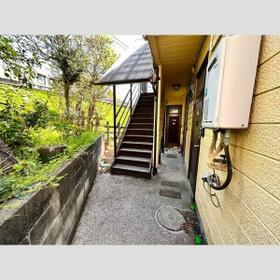 15/15 エントランス