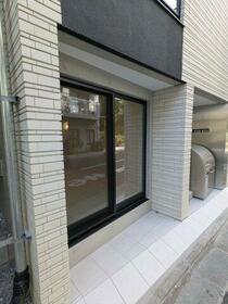 16/16 エントランス