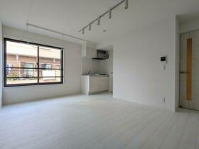 4/16 リビング/ダイニング