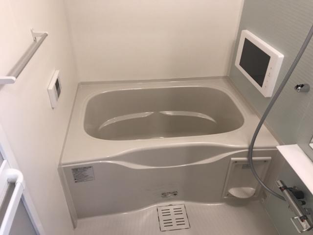 11/23 浴室