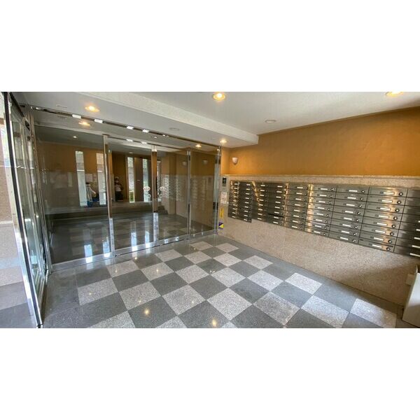 2/7 エントランス