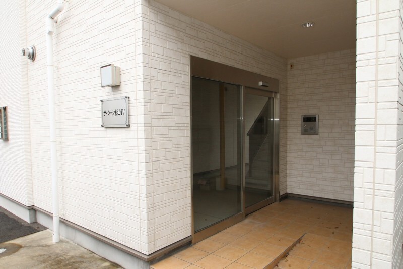 2/11 エントランス