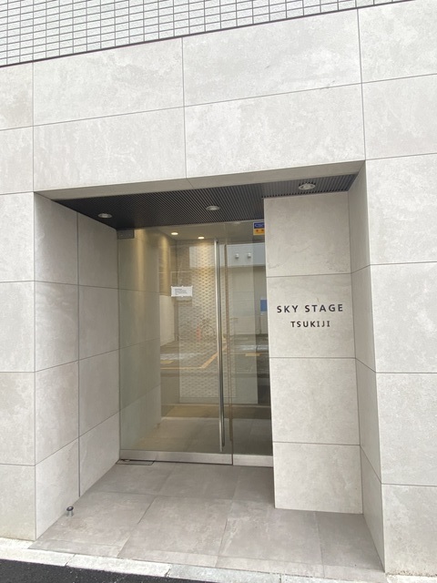 28/29 エントランス