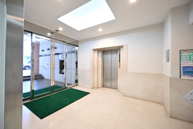 6/11 エントランス