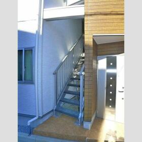 15/15 エントランス