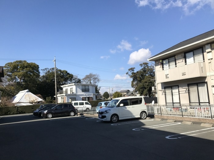 16/16 駐車場