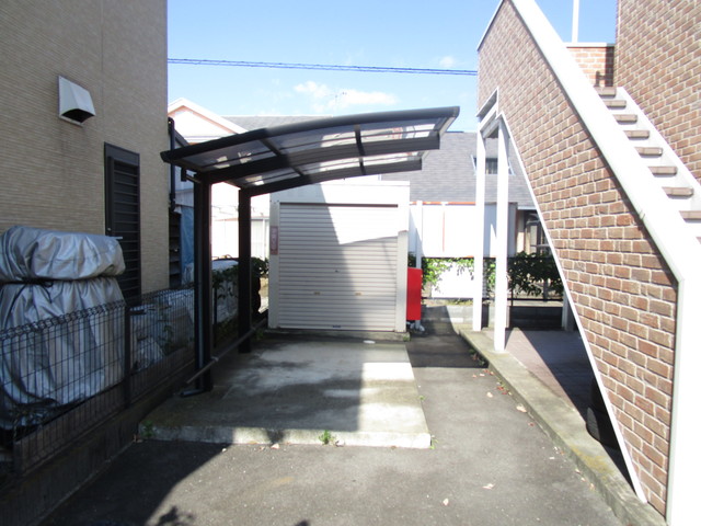 20/23 エントランス