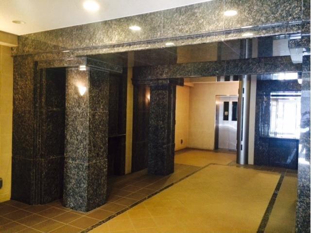 15/16 エントランス