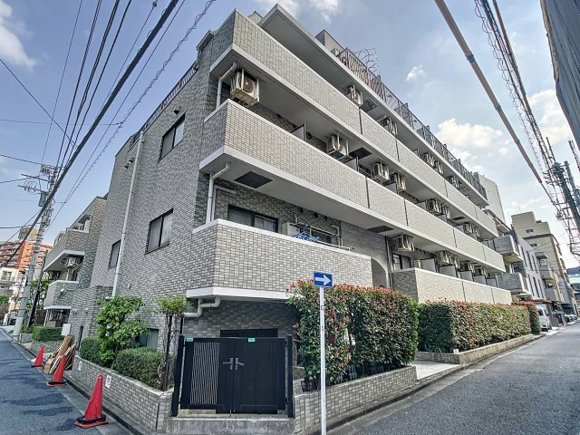 メインステージ白金高輪の外観