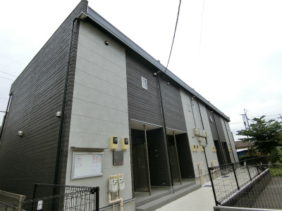 16/17 エントランス