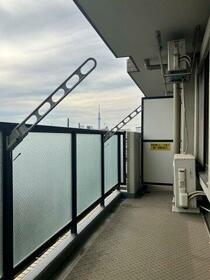 13/16 バルコニー