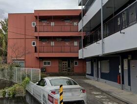 16/16 エントランス