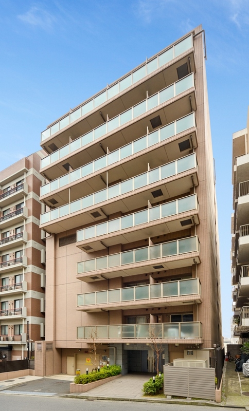 ドゥーエ横浜台町の外観